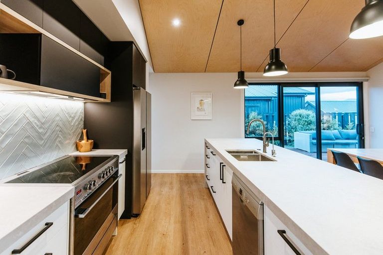 Photo of property in Northlake, 8 Linnburn Road, Wanaka, 9305
