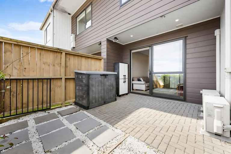 Photo of property in 46 Pukewhero Rise, Westgate, Auckland, 0614