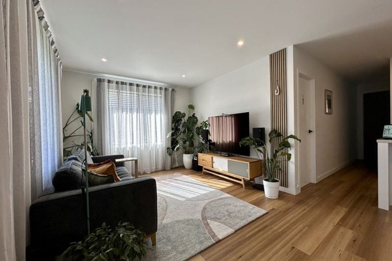 Photo of property in 10 Agathis Crescent, Wigram, Christchurch, 8025