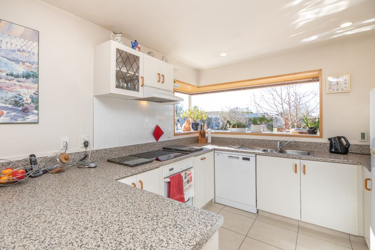 Photo of property in 43 Gladstone Road, Woodend, 7610