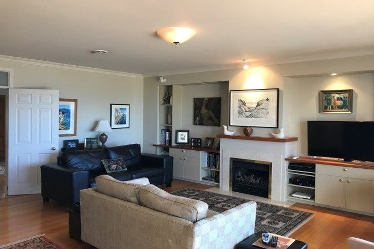 Photo of property in 159 Ngatai Road, Otumoetai, Tauranga, 3110