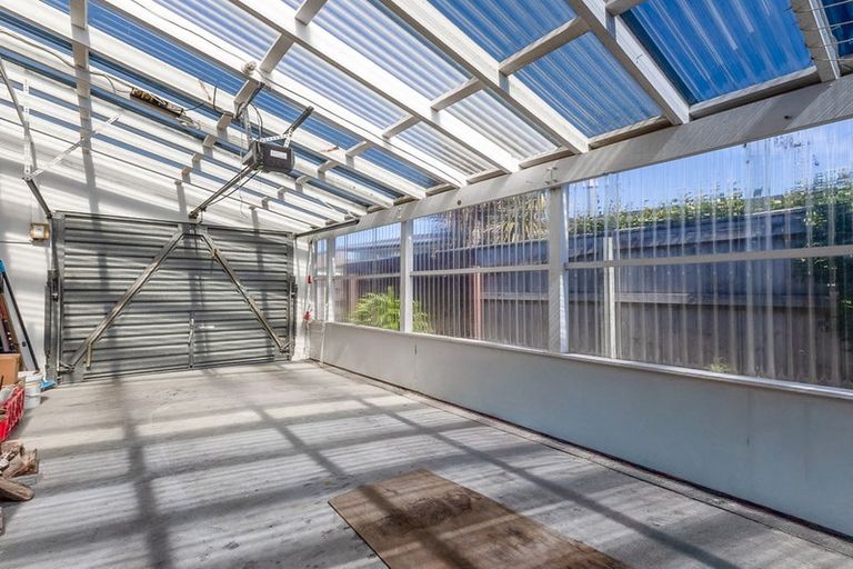 Photo of property in 13a Hadfield Place, Paraparaumu Beach, Paraparaumu, 5032