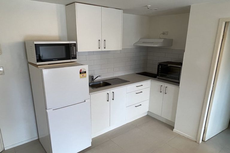 Photo of property in Capital Hill Apartments, 38/54u Hill Street, Thorndon, Wellington, 6011