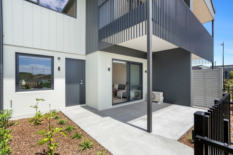 Photo of property in 4 Juniper Drive, Rosehill, 2113