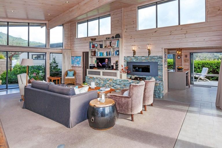 Photo of property in 32 Saint Andrews Drive, Pauanui, Hikuai, 3579