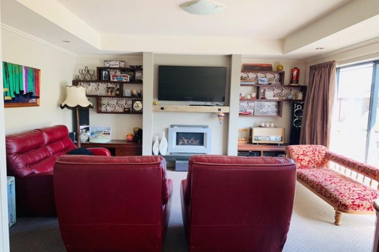 Photo of property in 14 Irwin Logan Drive, Mosgiel, 9024