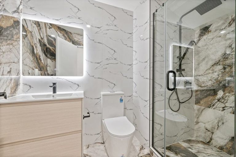 Photo of property in 19e Bowater Place, Manurewa, Auckland, 2102
