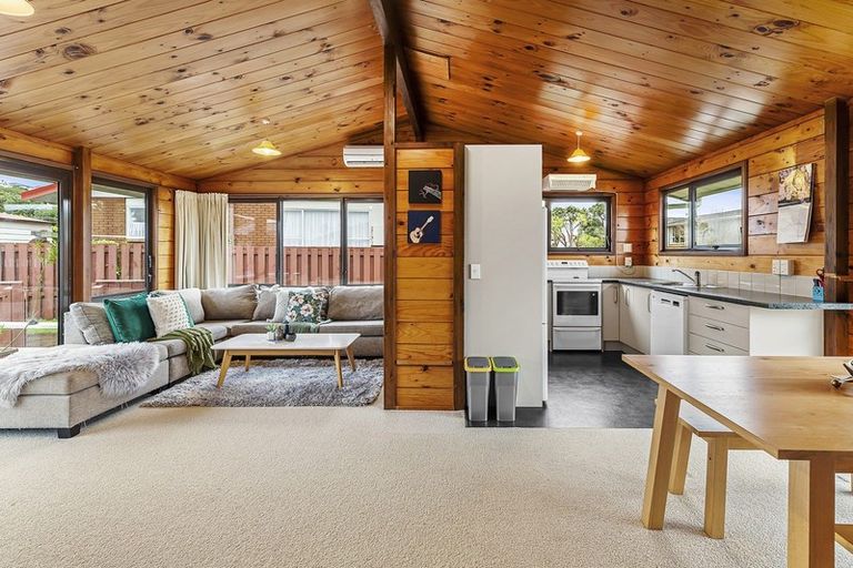 Photo of property in 178 Mitchell Street, Brooklyn, Wellington, 6021