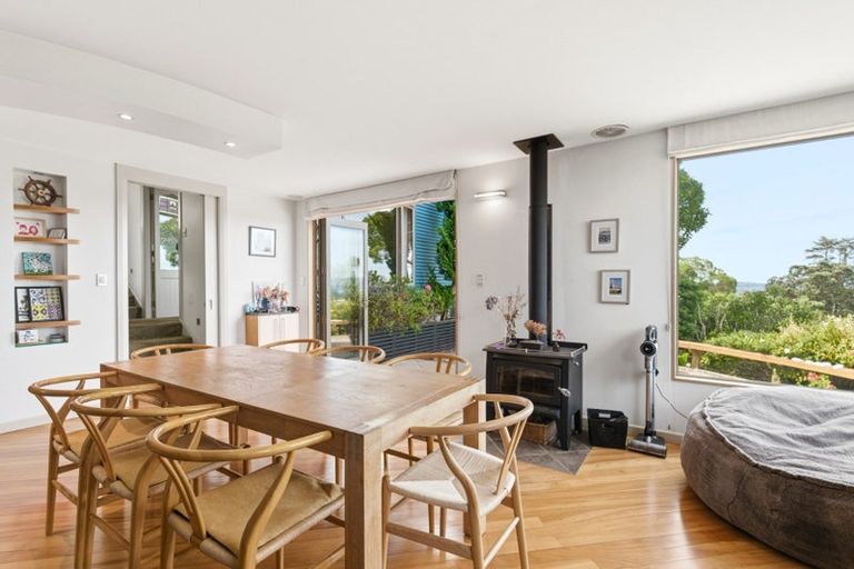 Photo of property in 111a The Ridgeway, Mornington, Wellington, 6021