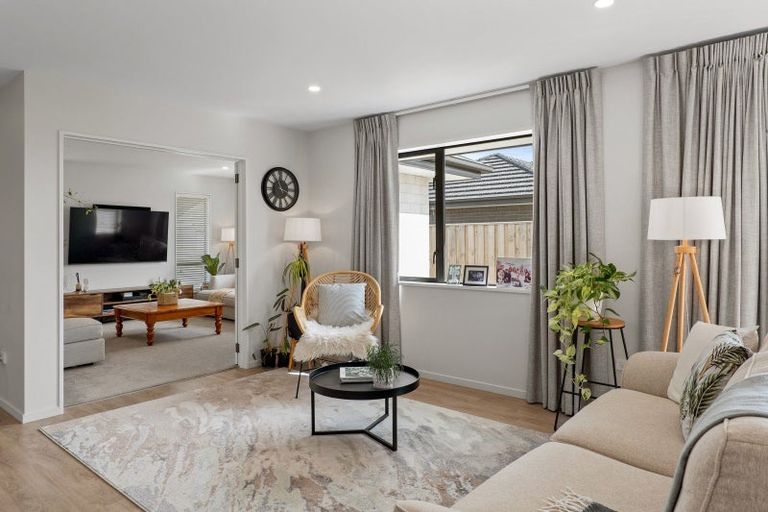 Photo of property in 6 Bob Reid Crescent, Darfield, 7571