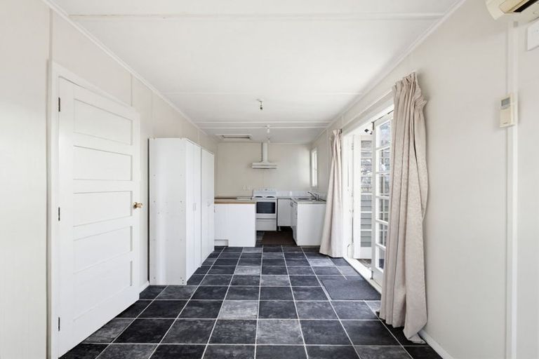 Photo of property in 14 Karamu Street, Upper Riccarton, Christchurch, 8041