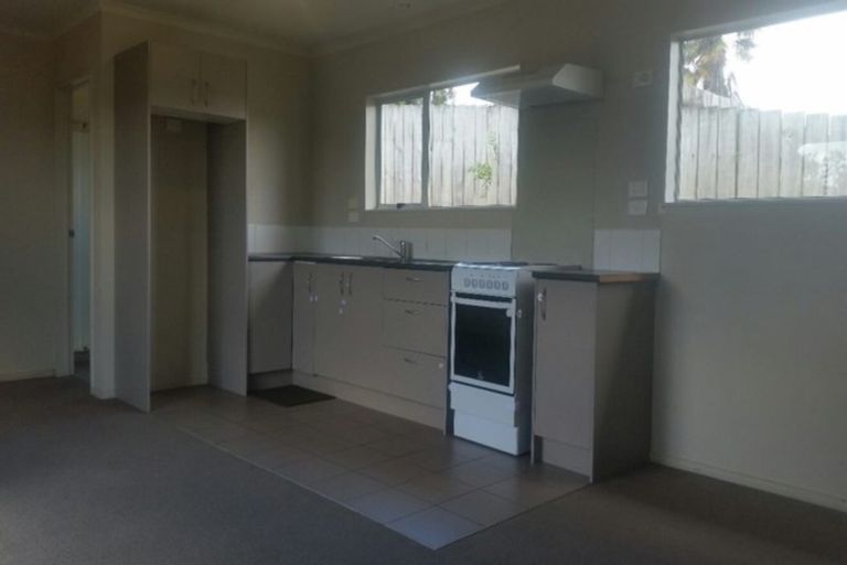 Photo of property in 30 Kellett Road, Ranui, Auckland, 0612
