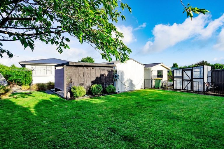 Photo of property in 5 Pine Crescent, Hargest, Invercargill, 9810