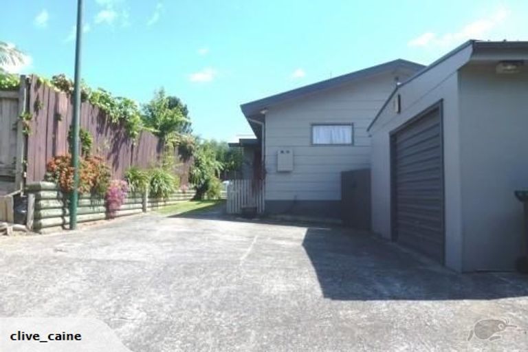 Photo of property in 6 Nettlingham Place, Te Puke, 3119