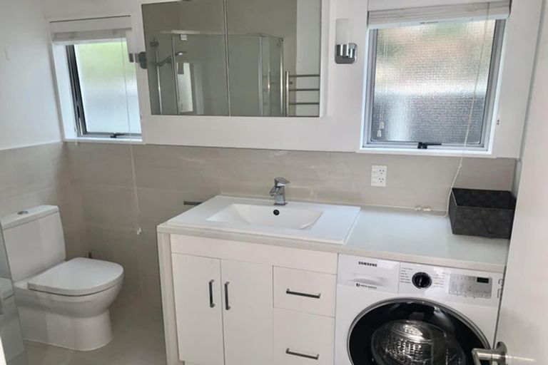 Photo of property in 2/420a Hibiscus Coast Highway, Orewa, 0931