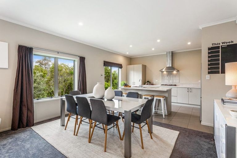 Photo of property in 54 Hornbill Drive, Fairview Heights, Auckland, 0632