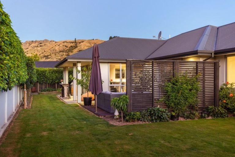 Photo of property in 50 Erskine Street, Lake Hayes, Queenstown, 9304
