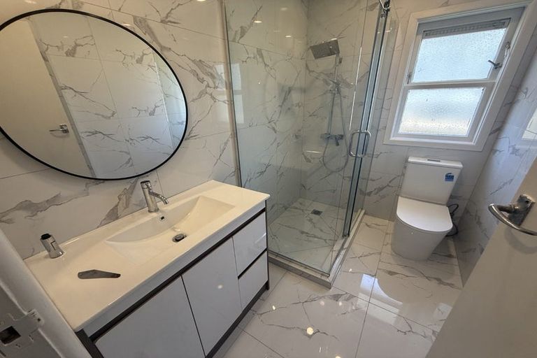Photo of property in 15 Julian Place, Otara, Auckland, 2023