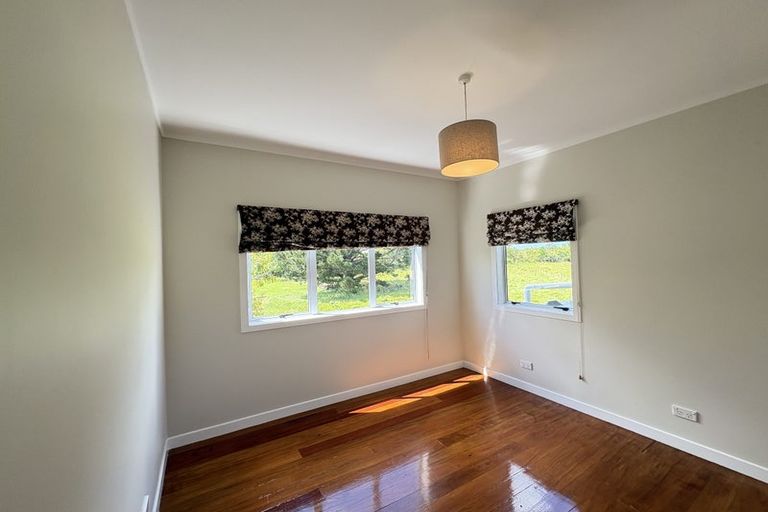 Photo of property in 619 State Highway 16, Kumeu, 0891