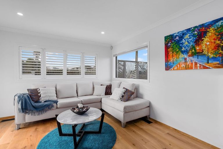 Photo of property in 100 Kaipara Portage Road, Riverhead, 0820