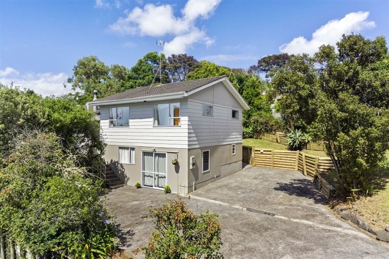 Photo of property in 43 Fordham Street, Beach Haven, Auckland, 0626