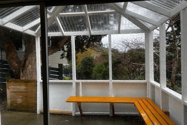 Photo of property in 9 Keel Place, Whitby, Porirua, 5024