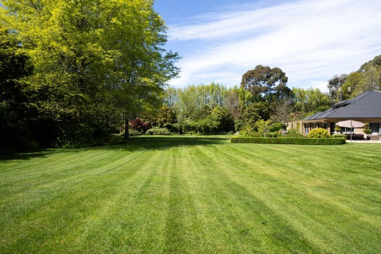 Photo of property in 236 Cashmere Road, Hoon Hay, Christchurch, 8025
