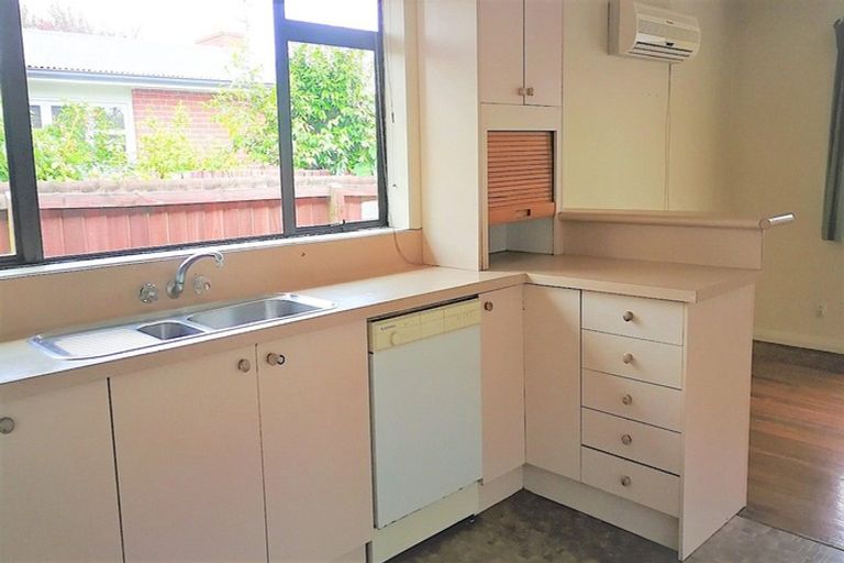 Photo of property in 9 Delph Street, Avonhead, Christchurch, 8042