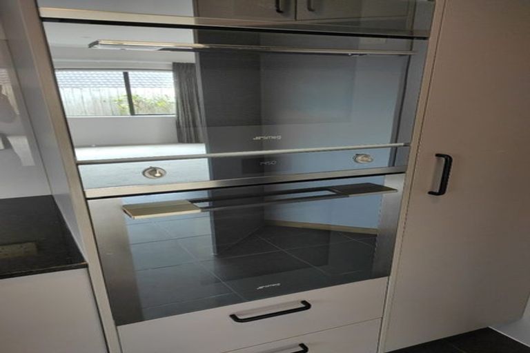 Photo of property in 22 Ranchod Terrace, Pukekohe, 2120