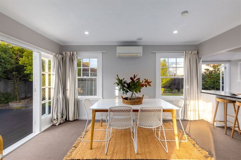 Photo of property in 112 Watford Street, Strowan, Christchurch, 8052