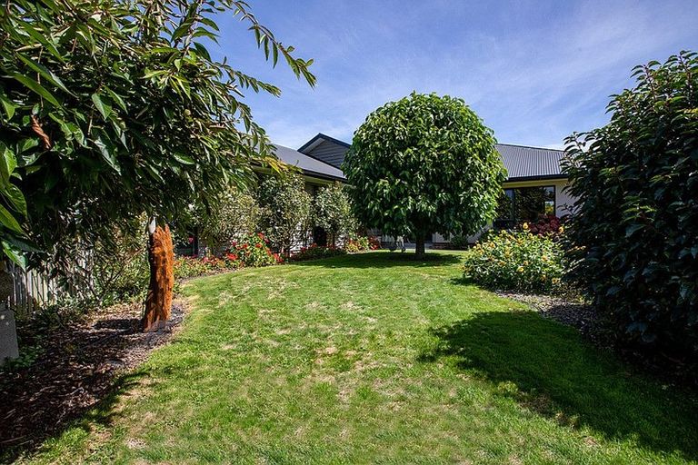 Photo of property in 17 North Street, Greytown, 5712