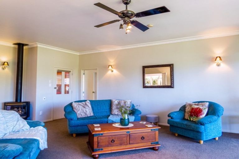 Photo of property in 10 Lakeview Place, Whakatane, 3120