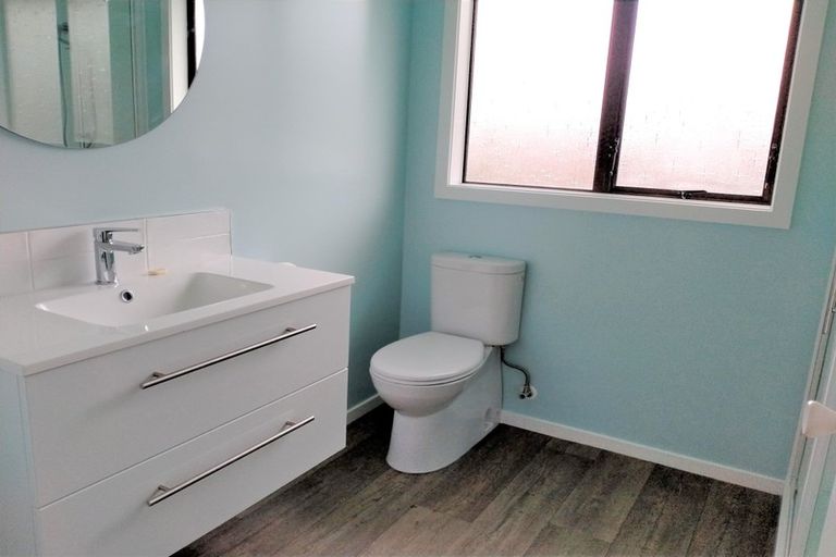 Photo of property in 25 Jeffares Place, Taradale, Napier, 4112