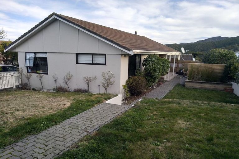 Photo of property in 248 Mitchell Street, Brooklyn, Wellington, 6021