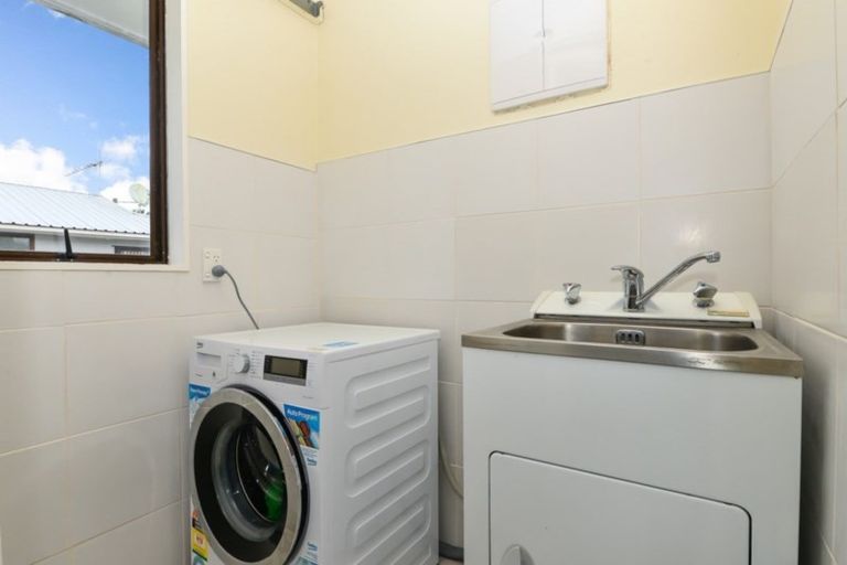 Photo of property in 47 Kaiwaka Road, Waiuku, 2123