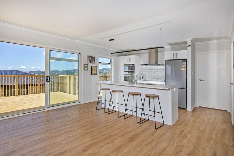 Photo of property in 11 Provisional Drive, Te Kamo, Whangarei, 0112