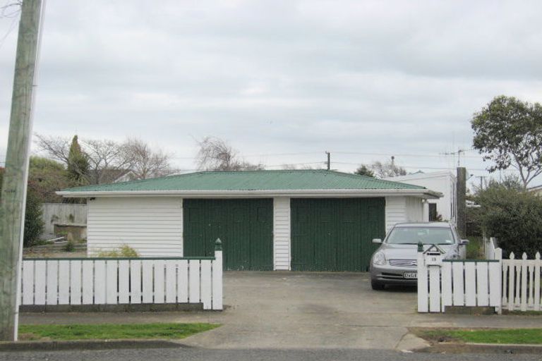 Photo of property in 13 Margaret Street, Levin, 5510
