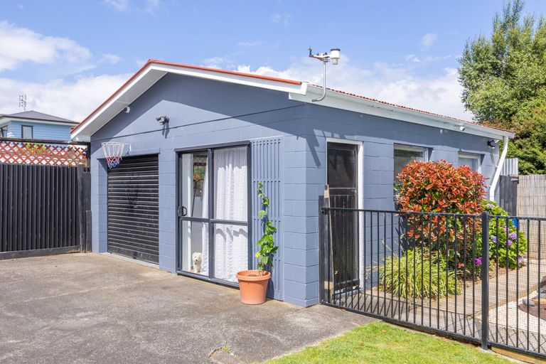 Photo of property in 56 Karen Crescent, Dinsdale, Hamilton, 3204