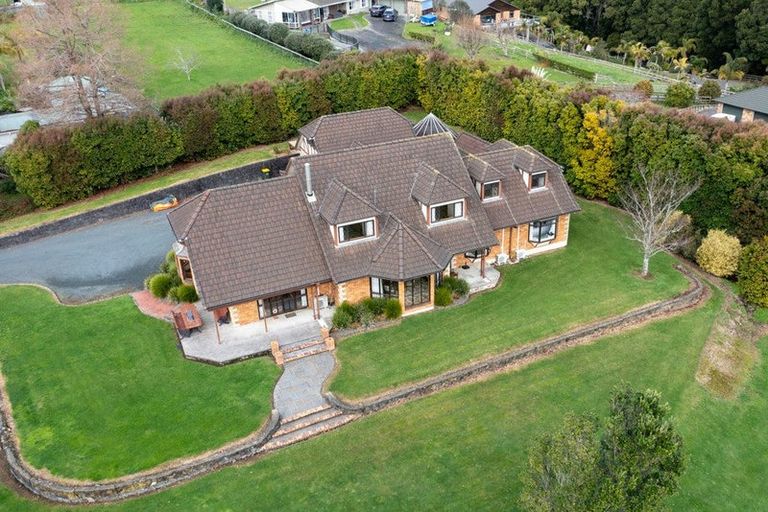Photo of property in 11 Patea Place, Papakura, 2582