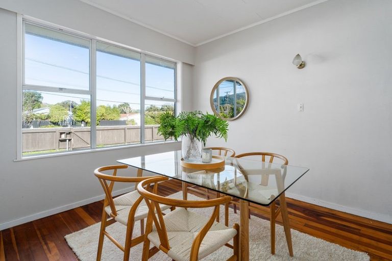 Photo of property in 69 Ngaio Road, Waikanae, 5036