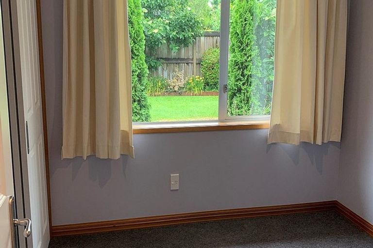 Photo of property in 31 Saint James Drive, Huntington, Hamilton, 3210