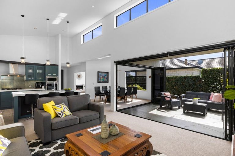 Photo of property in 4 Glenroy Place, Cambridge, 3434