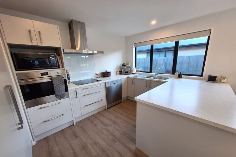 Photo of property in 50 William Nicholls Drive, Belfast, Christchurch, 8051