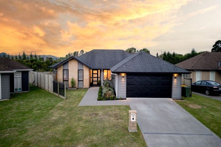 Photo of property in 16 Hehan Close, Cambridge, 3434