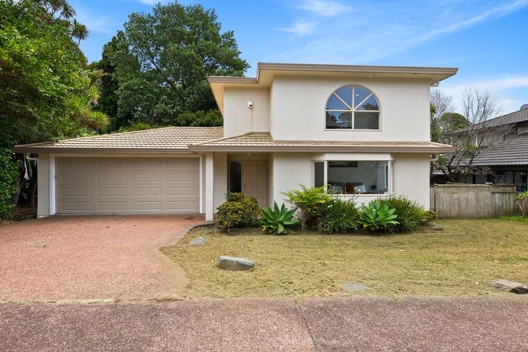 Photo of property in 22 Poturi Streams Avenue, Titirangi, Auckland, 0604