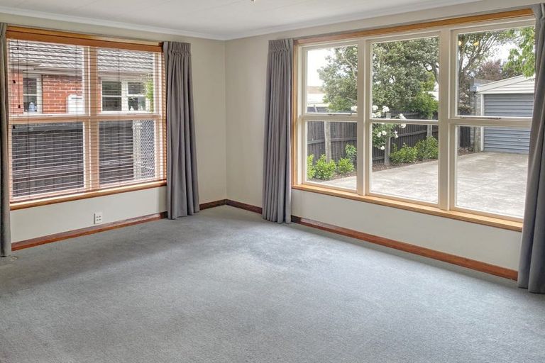 Photo of property in 245 Knowles Street, Mairehau, Christchurch, 8052