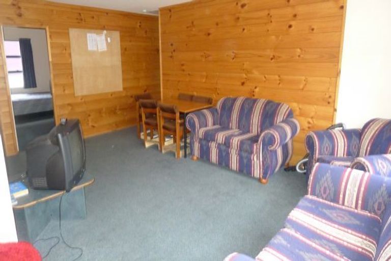 Photo of property in Te Awhina Apartments, 28/22u Sussex Street, Mount Cook, Wellington, 6021