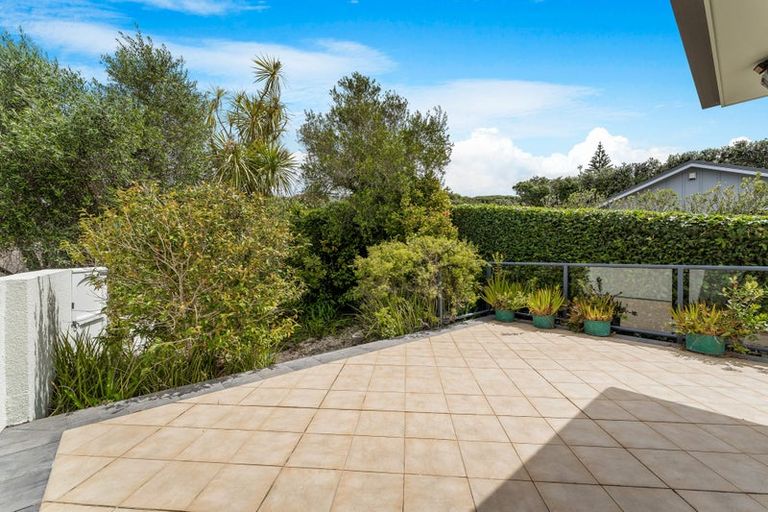 Photo of property in 8 Northview Road, Stanmore Bay, Whangaparaoa, 0932