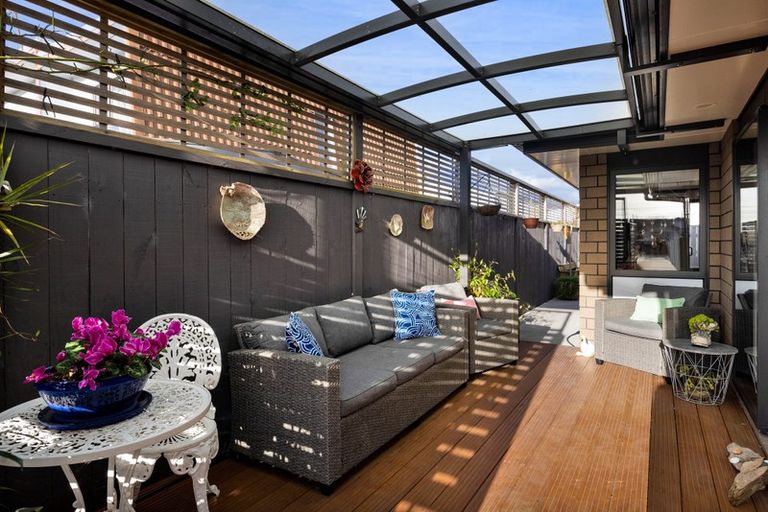 Photo of property in 90a Victoria Street, Hawera, 4610