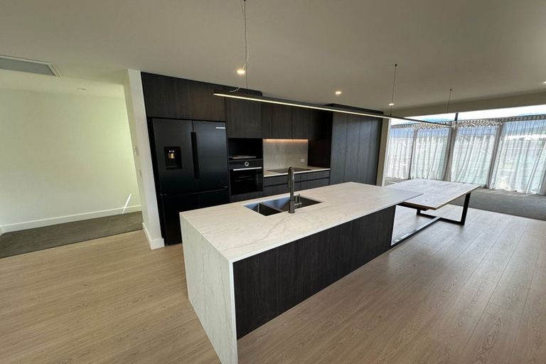 Photo of property in 17 Taurus Lane, Jacks Point, 9371